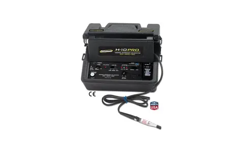 Portable heated-diode refrigerant leak detector and probe
