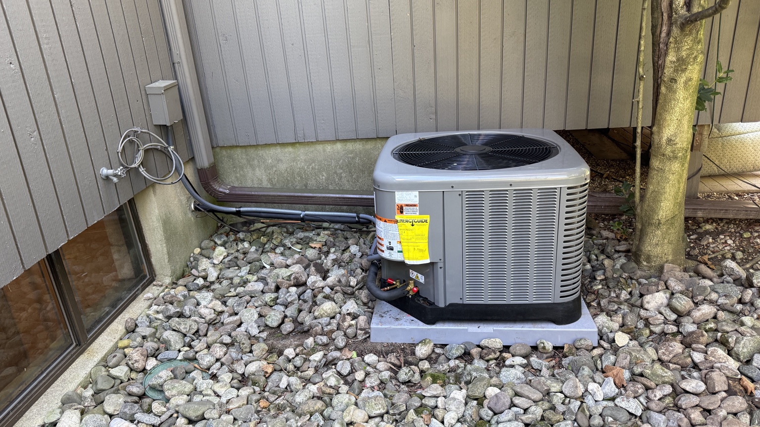Outdoor air-conditioning installation